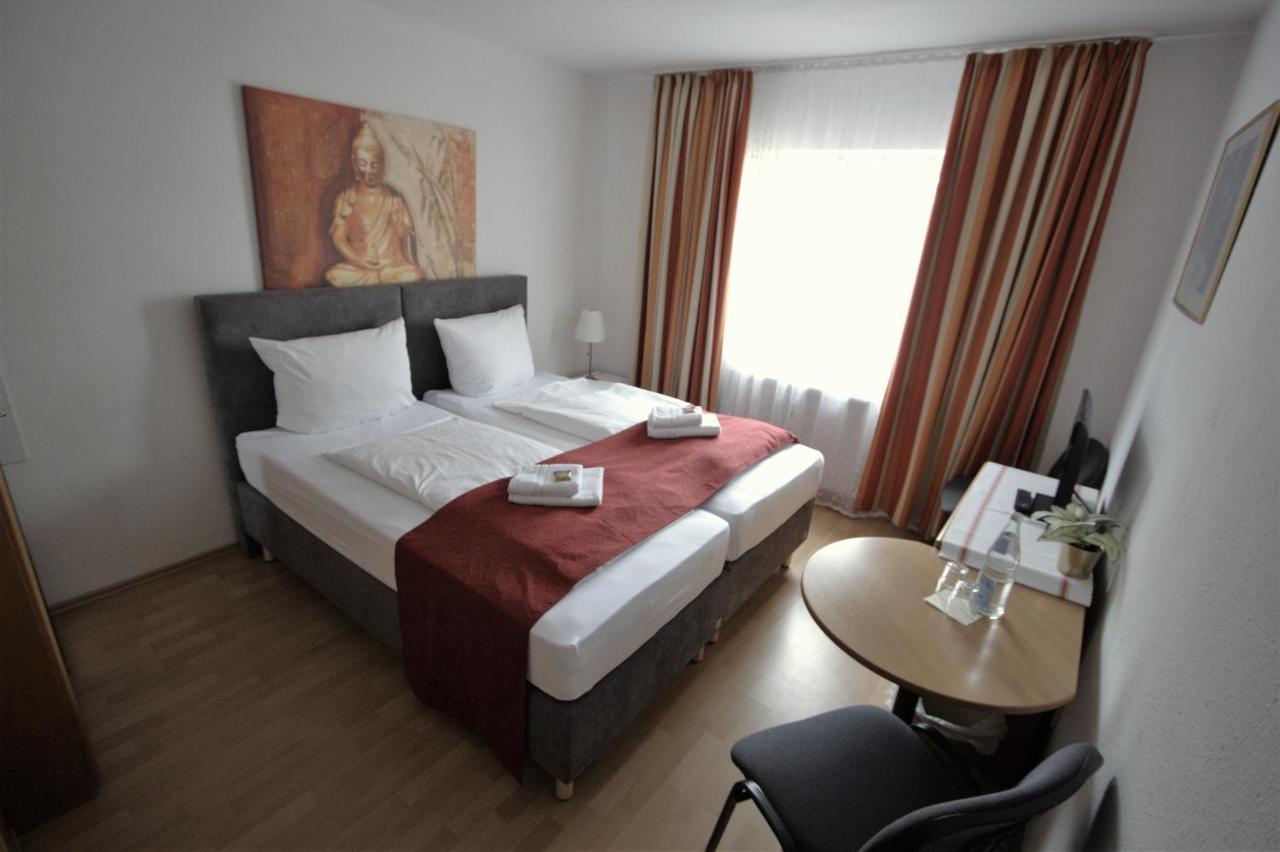 Guest house Leo 3*