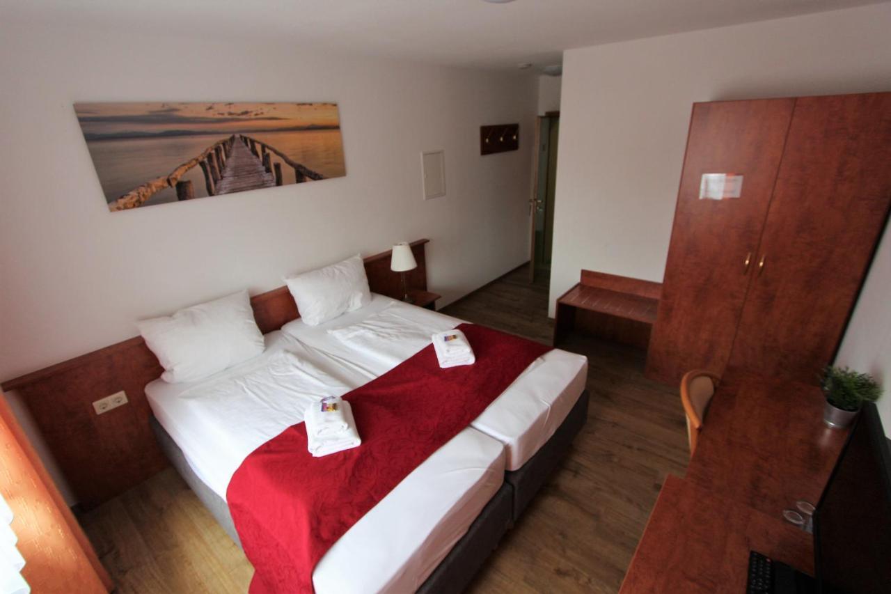 Guest house Leo 3*