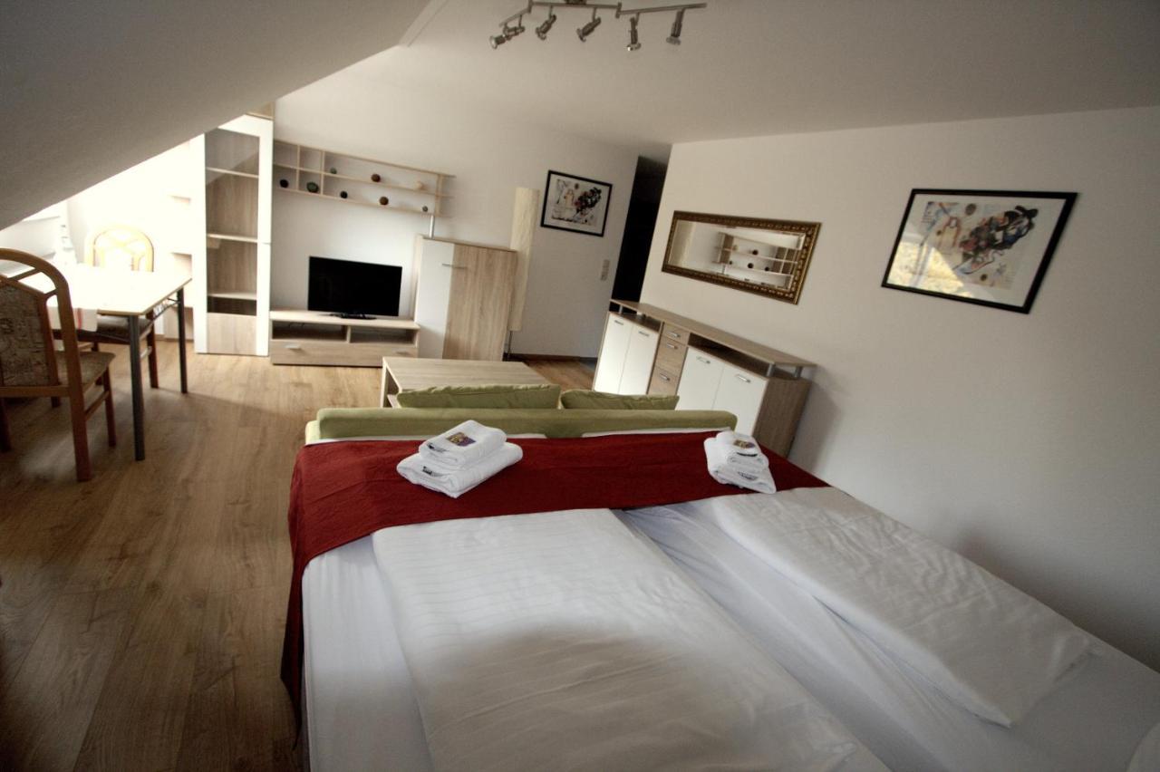 Guest house Leo